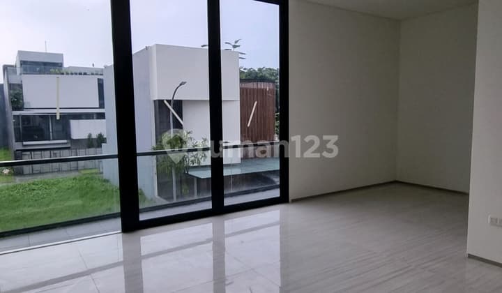 Dijual Rumah Baru Gress Dian Istana 2Lt 3Kt Lb146m Dekat Pakuwon Mall Surabaya Barat