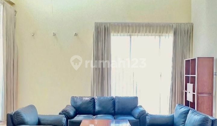 Disewakan Rumah Mewah Minimalis Pakuwon Indah Luas 900m 5 Kamar Dekat Pakuwon Mall Dan Selangkah Ke Citraland Surabaya Barat