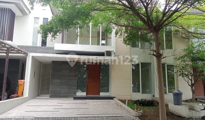 Dijual Rumah Northwest Park Tipe Capella View Lake Lt135m 4 Kamar Dekat Universitas Ciputra Surabaya Barat