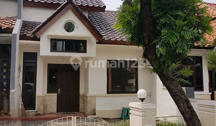 Disewakan Rumah Citraland Luas 77M 2KT Dekat Gwalk dan Pakuwon Mall