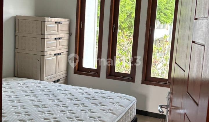 Disewakan Rumah Semi Furnish Citraland Dekat Gwalk Dan Pakuwon Mall Surabaya Barat