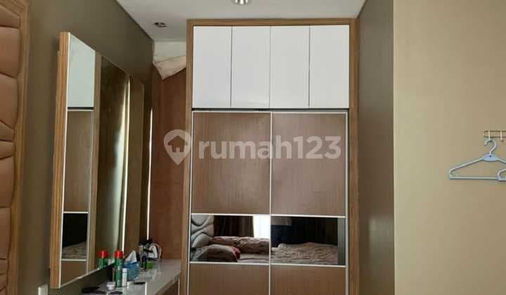 Dijual Rumah Pelican Hill 2 Lantai Furnish Bagus 4 Kamar Luas 120M Dekat Universitas Ciputra dan Pakuwon Mall Surabaya Barat