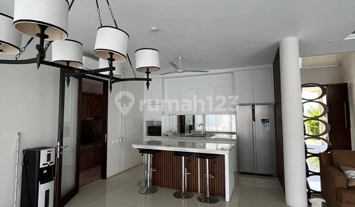 Dijual Rumah Graha Family With Private Pool Minimalis Siap Huni Luas 328m 4 Kamar Dekat Pakuwon Mall Surabaya Barat