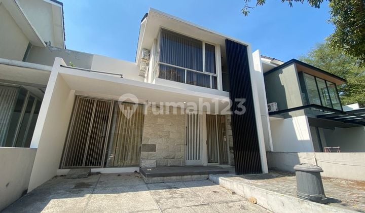 Disewakan Rumah Royal Park 1 Cluster Citraland Depan Lt126m Kamar 3 Dekat Pakuwon Mall Surabaya Barat