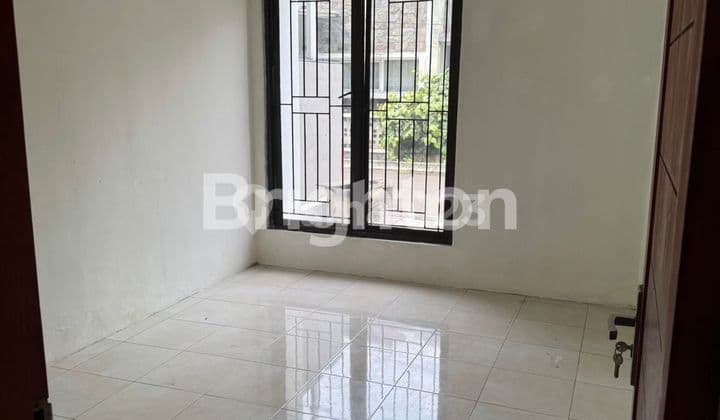 Rumah Siap Huni Dekat Tol Dan Lrt Jatibening