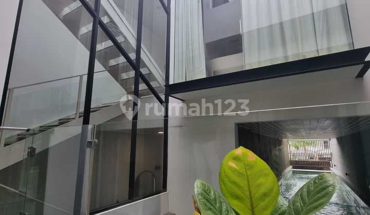 Rumah Mewah Muara Karang Siap Huni Modern Minimalis Kolam Renang