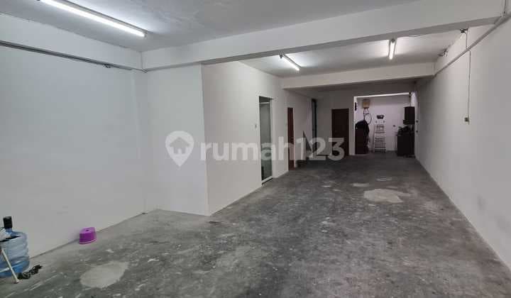 Cheap Muara Karang Ruko Ready to Use Neat