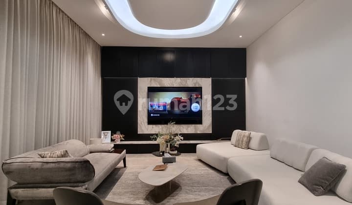 For Sale Rare Industrial Luxury House Layar Permai