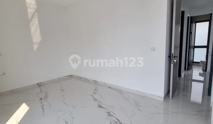 Affordable American Classic House in Citra Garden, Ready to Occupy, 3 Floors