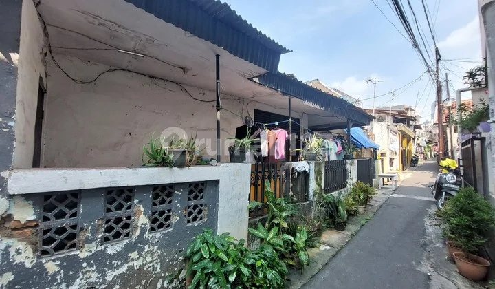 Rumah Kos-Kosan atau Kontrakan di Tebet