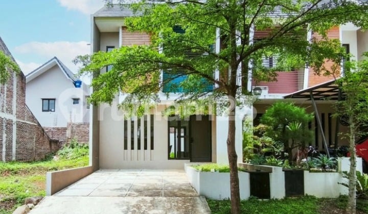 Strategic 2-Story House in Kemang Eminence Bogor, Developer Price