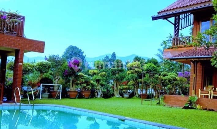 Villa Modern dan Luas di Puncak I Akses Mudah Harga Terbaik