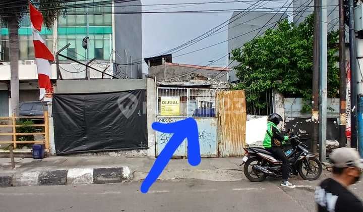 Dijual Cepat Tanah + Bangunan tua di Bandengan Selatan Dijual Cepat Tanah + Bangunan tua di Bandengan Selatan