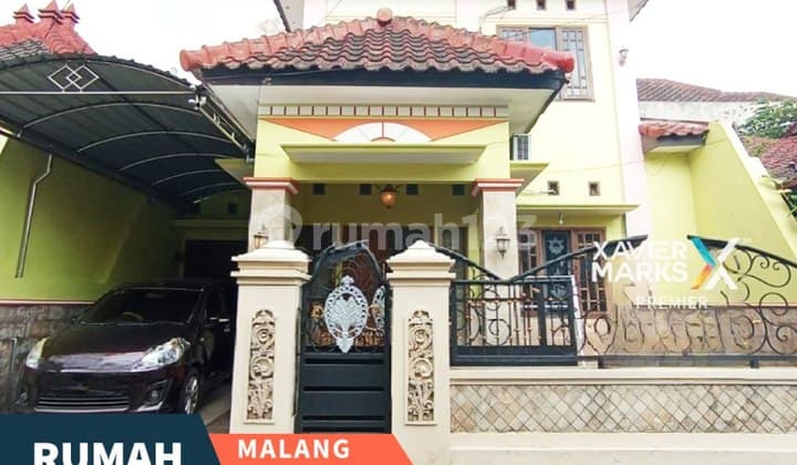 Minimalist House Near Campus in Candi Panggung, Malang