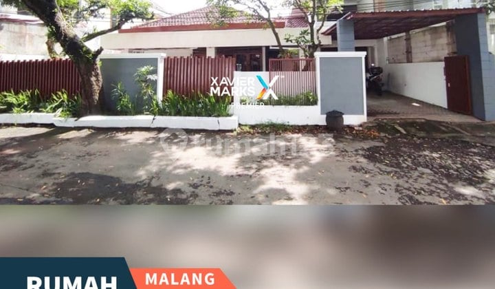 House Suitable for Guest House in Simpang Raya Langsep Malang