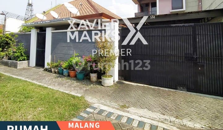 Rumah Pusat Kota Harga Miring di Istana Borobudur Malang