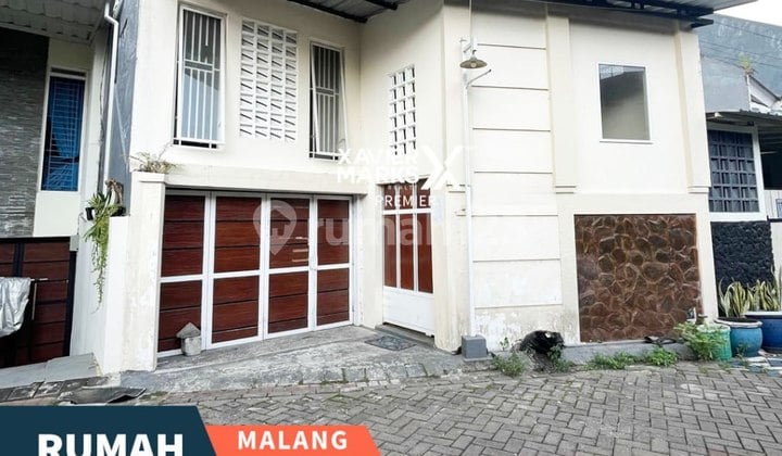 Rumah Semi Furnish Bangunan Terawat di Kendalsari Malang