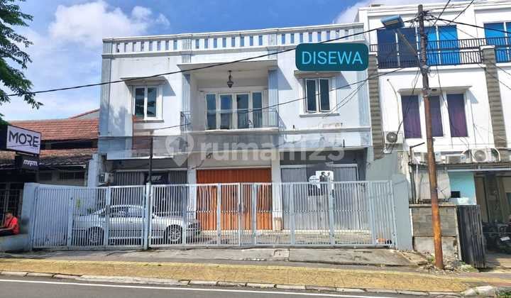 For Rent: 2-STORY SHOP HOUSE NEAR BUARAN, EAST JAKARTA