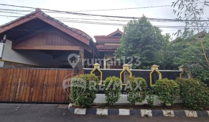 Dijual Rumah Asri Akses Jalan Luas di Komp AU Curug Indah JakTim