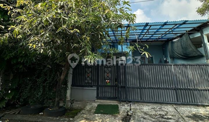Dijual rumah Hook di taman sari harapan indah 2 Suasana Asri