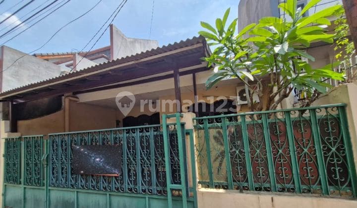 Dijual Rumah Siap huni Dalam Komplek Pondok Kelapa Harga Termurah