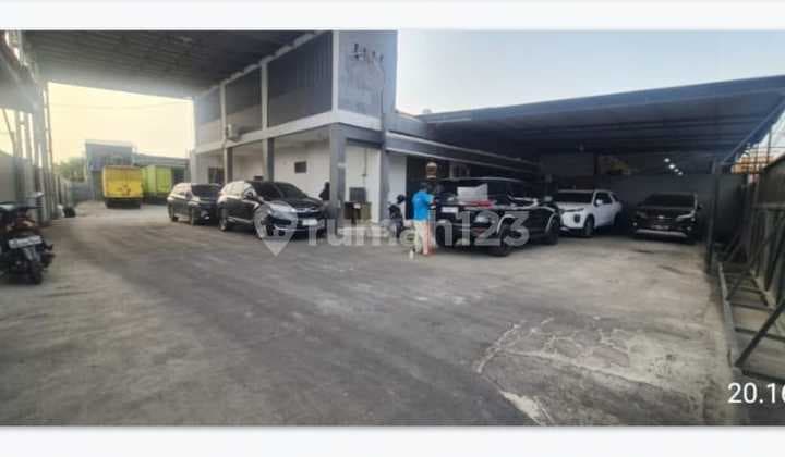 FOR SALE. Commercial Warehouse on Pulogebang Main Road, Cakung District, East Jakarta.