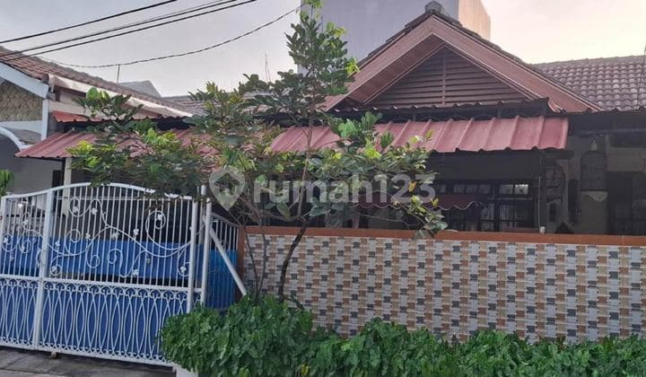 Dijual rumah Hook di Griya Harapan Permai Harapan Indah Bekasi