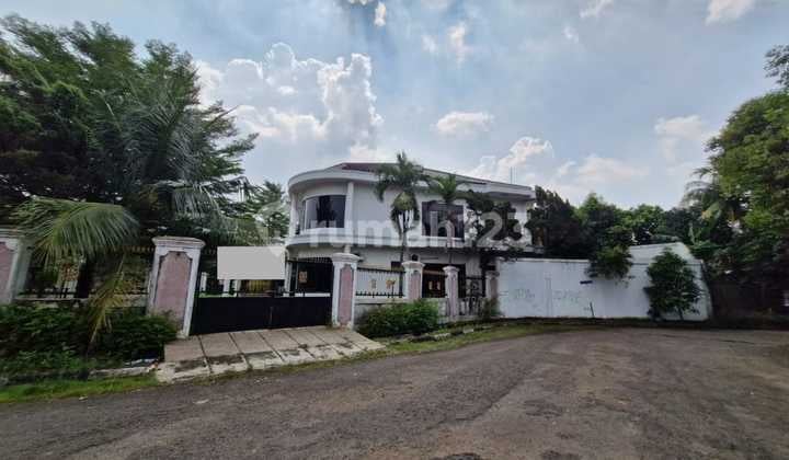 Dijual rumah mewah di komplek bulog jatimelati bekasi