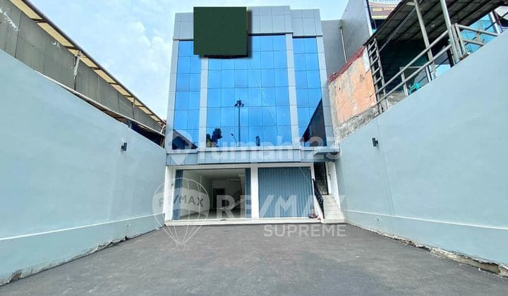 Dijual Ruko 3.5Lt Di Jalan Utama Jatiwaringin Raya Pondok Gede