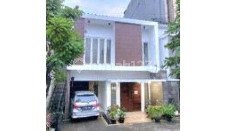 Jual Rumah Besar Cocok Untuk Keluarga & Kantor Di Kebayoran Baru