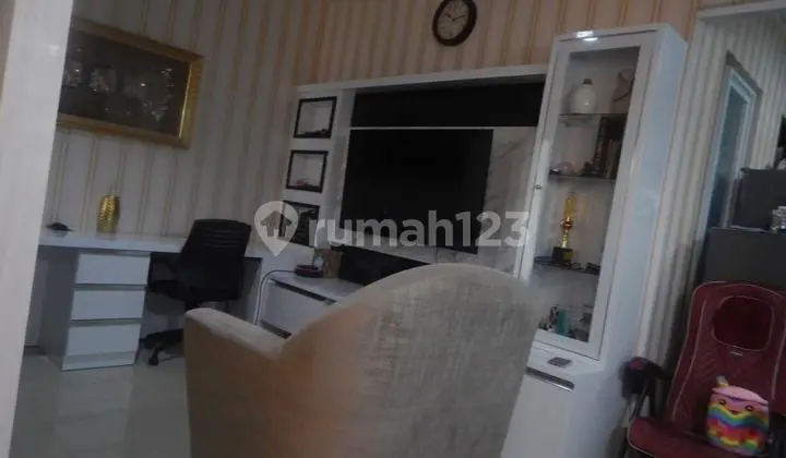 Rumah Modern 2 Lantai Asri Dan Nyaman