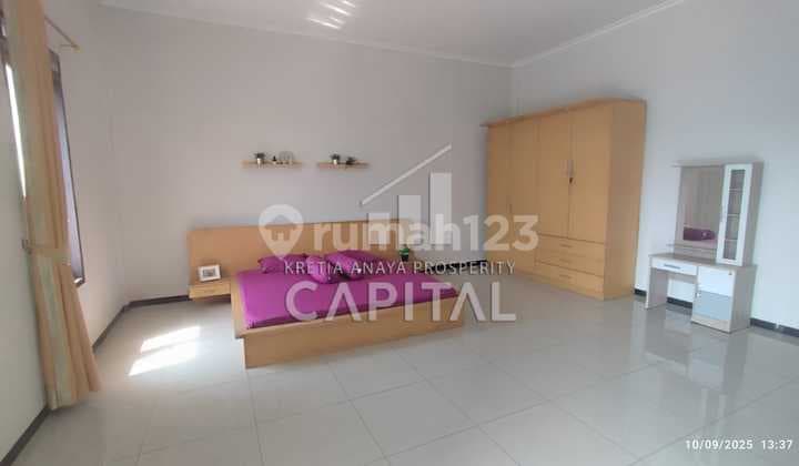 Ready-to-Occupy Unfurnished House in Mekar Wangi Bandung