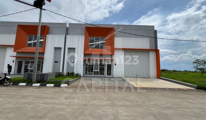 Gudang Baru di Komplek Pergudangan Modern - Cimareme Tersedia beberapa ukuran dengan premium design