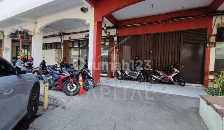 RUKO STRATEGIS di SETRASARI MALL