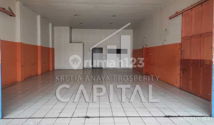 Ruko dengan Lokasi Strategis di Mainroad Padalarang Siap Menjadi Pembuka Peluang Bisnismu