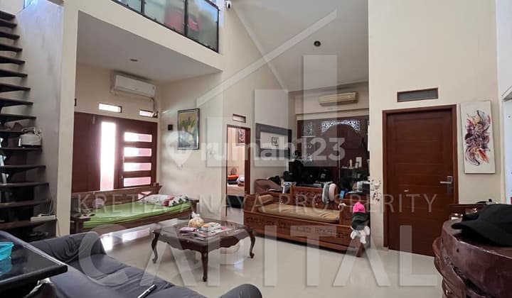 Rumah Super Homey, Posisi di Hook di Pusat Kota Cimahi