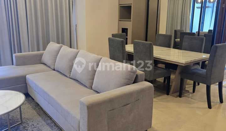 Disewakan District 8 4BR 249 m2 Fully Furnished