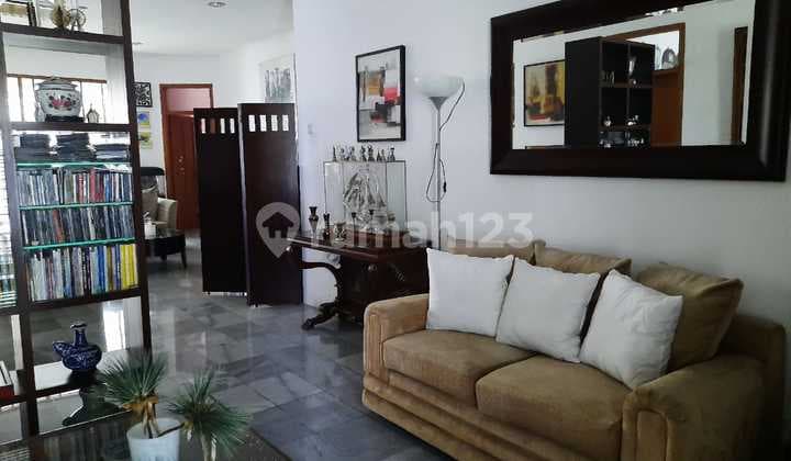 Dijual Rumah Siap Huni di Senopati, Kebayoran Baru