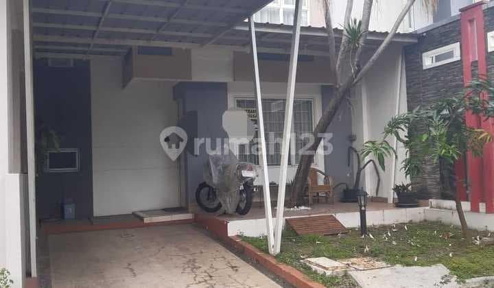 Disewakan Rumah 2 Lantai Semi Furnish di Legenda Wisata Cluster Terdepan - Rp49 Juta/Tahun