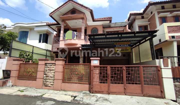 Rumah Mewah 2 Lantai di Jalan Haji Amar 2 Kalimalang, Jakarta Timur - SHM, Bebas Banjir, Siap Huni