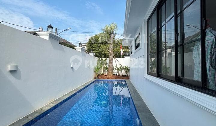 Dijual Rumah Hook BrandNew Ada Kolam Renang Di Bintaro Sektor 9