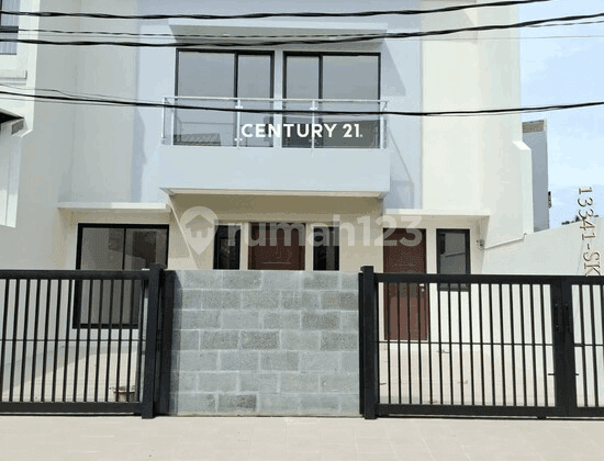 For Sale Brand New Minimalist Ready-to-Live-In House in Sector 9 Bintaro