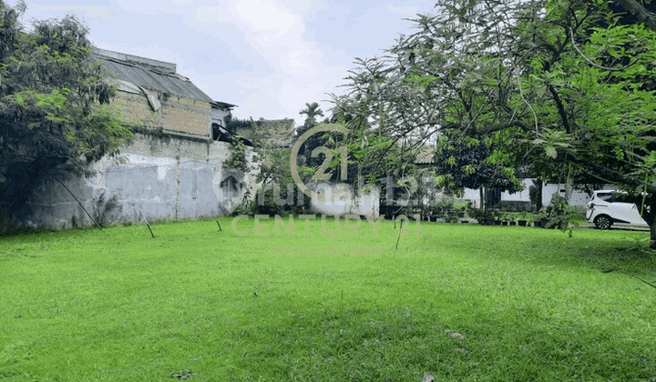 Kavling datar siap bangun, dalam lingkungan yg asri strategis dekat Deplu dan Pdk Indah di Veteran Bintaro Jaksel