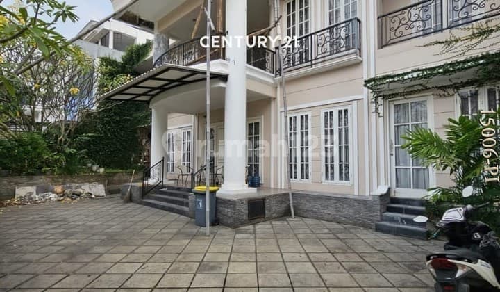 DIJUAL CEPAT Rumah Vintage Butuh Renovasi Di Fatmawati Jaksel