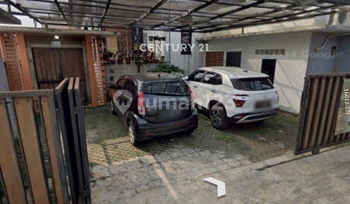 For Sale: Move-In Ready House with Swimming Pool in Bintaro