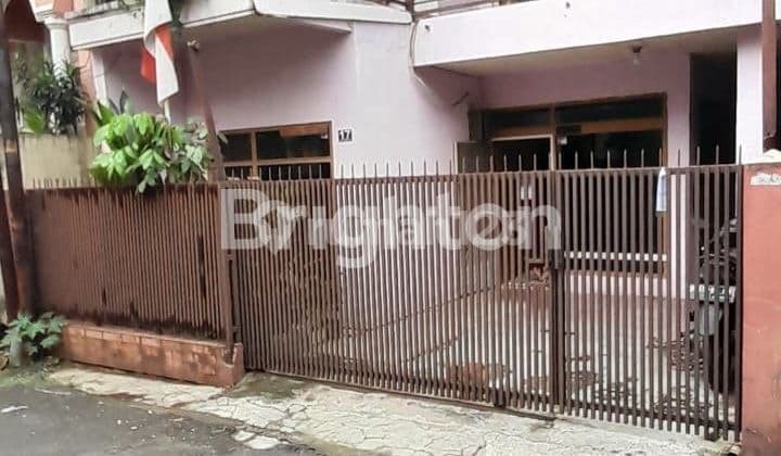 Rumah 2 Lantai - BANDUNG - LOKASI STRATEGIS