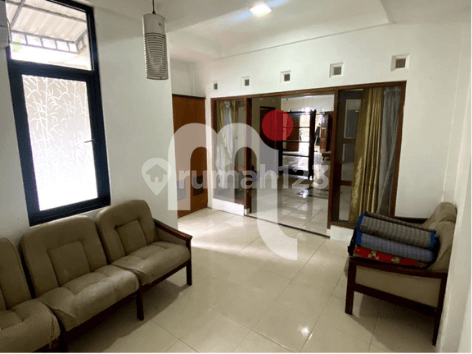FOR SALE SEMI-FURNISHED HOUSE IN GOMBEL PERMAI NGESREP, BANYUMANIK