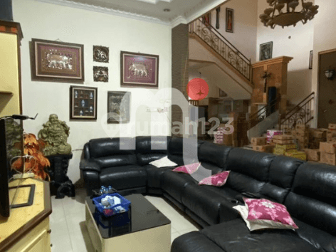 Dijual Rumah 2 Lantai di Bugangan, Semarang Timur