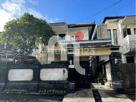 DISEWAKAN RUMAH 2 LANTAI FURNISHED, KUTA, BADUNG, BALI