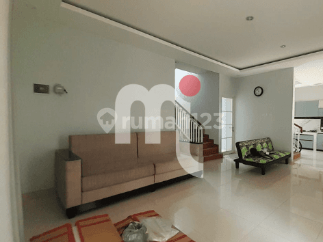 Dijual Rumah 2 Lantai Semi Furnished di Kedaton, Bsb City